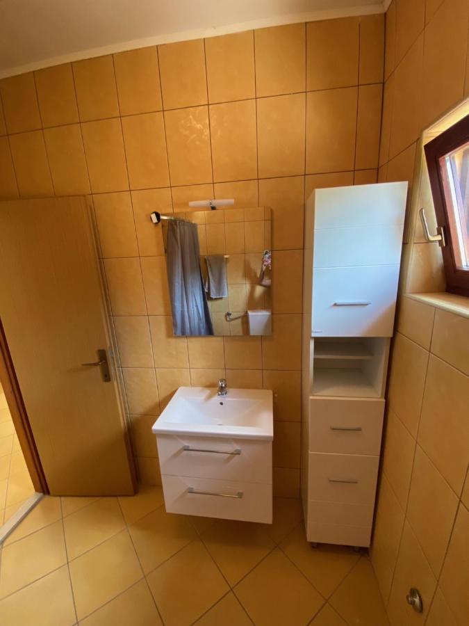 Apartmani Nika 比比涅 外观 照片
